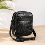 کیف دوشی چرم طبیعی  دتار  (طرح کروکو - رنگ مشکی)